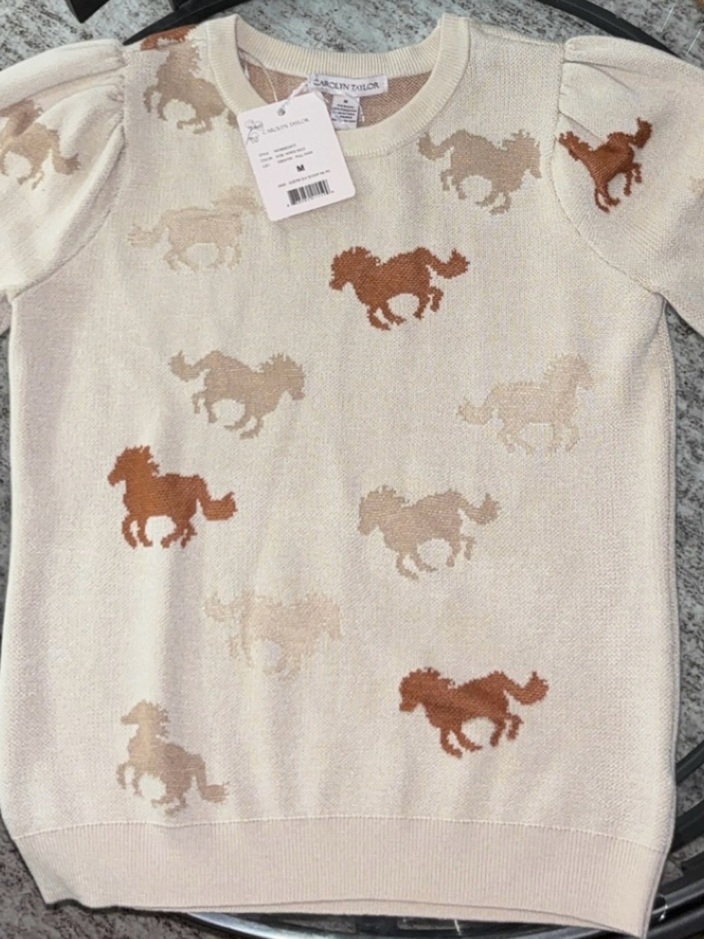 Carolyn Taylor Cream Knit Top with Brown & Tan Horse Motif